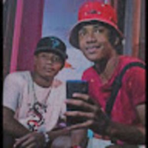 Meet your Posher, Magdiel